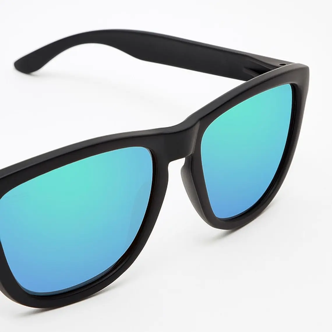 Lentes de Sol Hawkers One O18TR02 Negro Mate Verde Espejado Talla 54mm 9