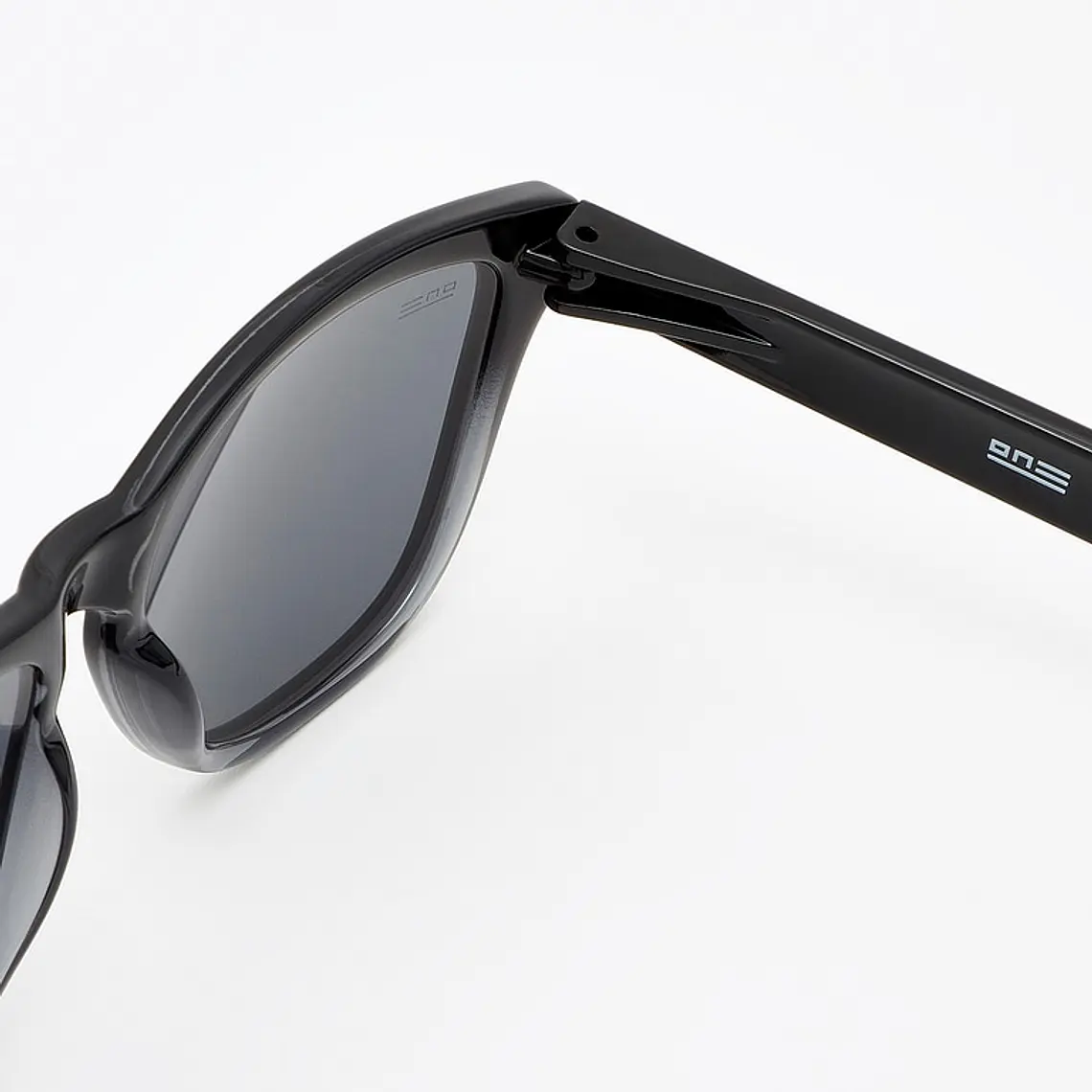 Lentes de Sol Polarizado Hawkers One HONE22GBTP Negro Fusion Black Talla 54mm 4