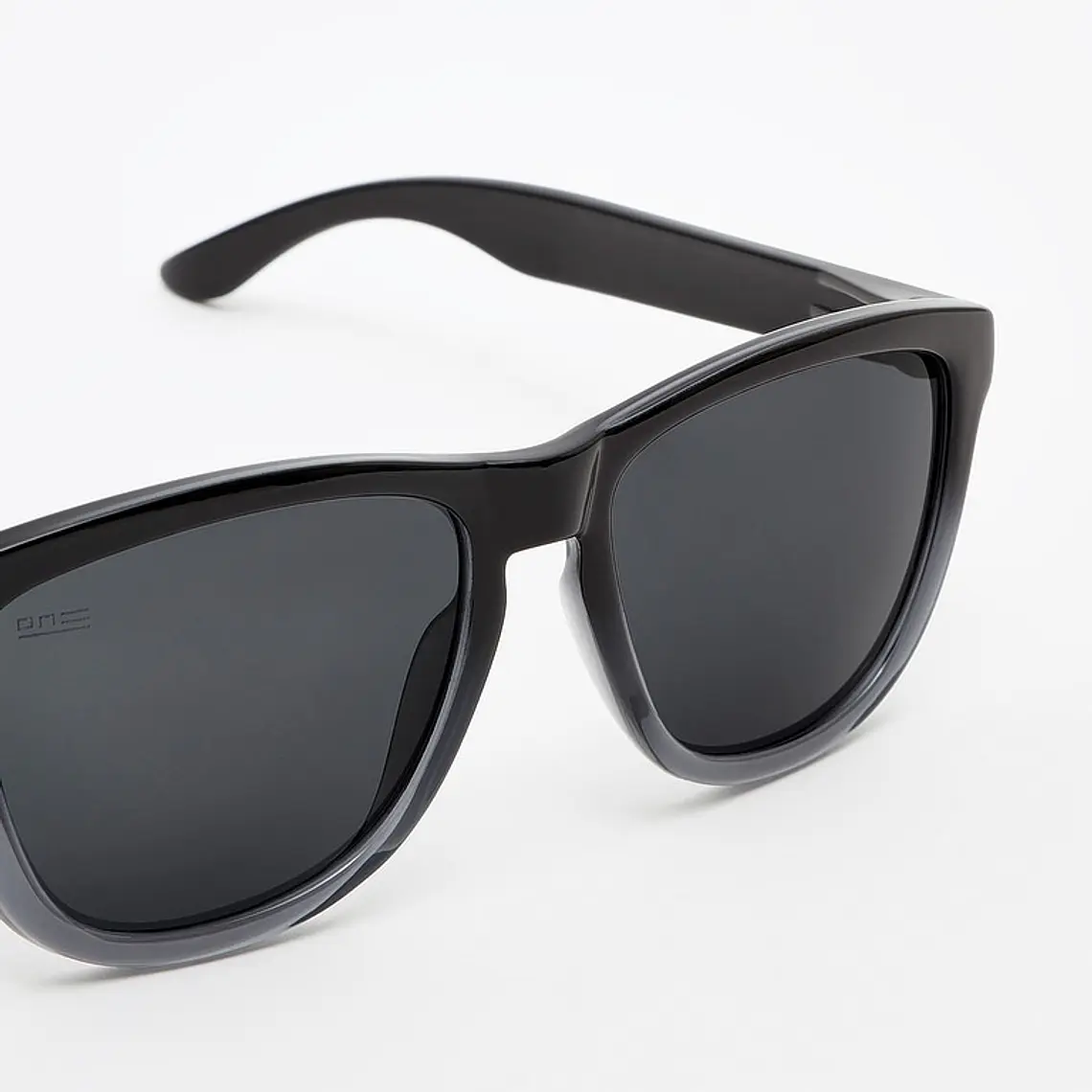 Lentes de Sol Polarizado Hawkers One HONE22GBTP Negro Fusion Black Talla 54mm 5