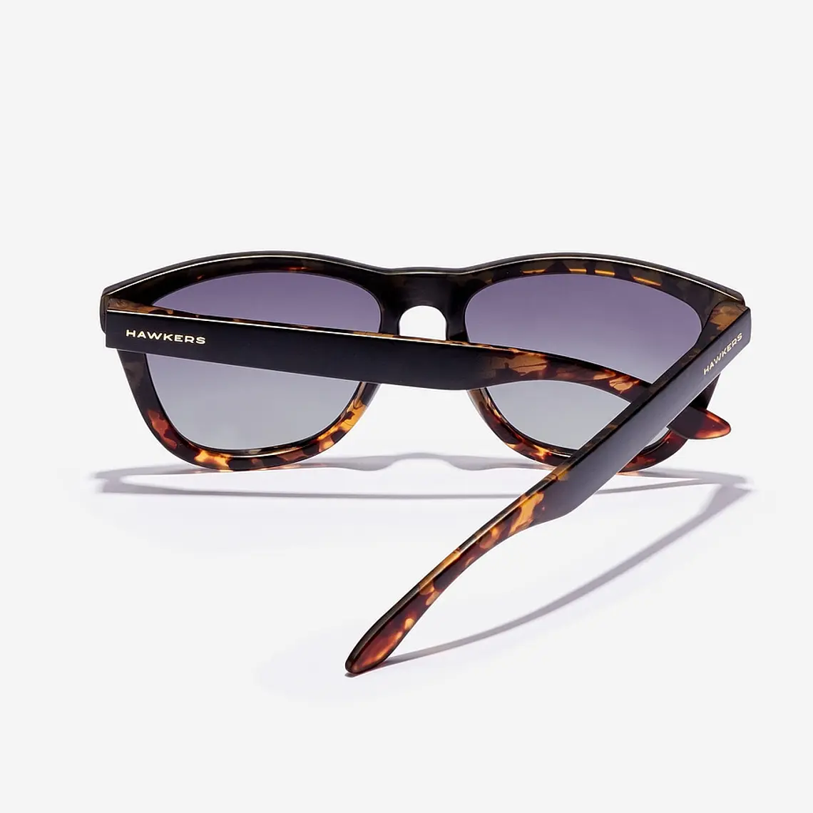 Lentes De Sol Polarizado Hawkers One Colt Black Carey Grey HOCL22BGTP - Talla 53mm 8