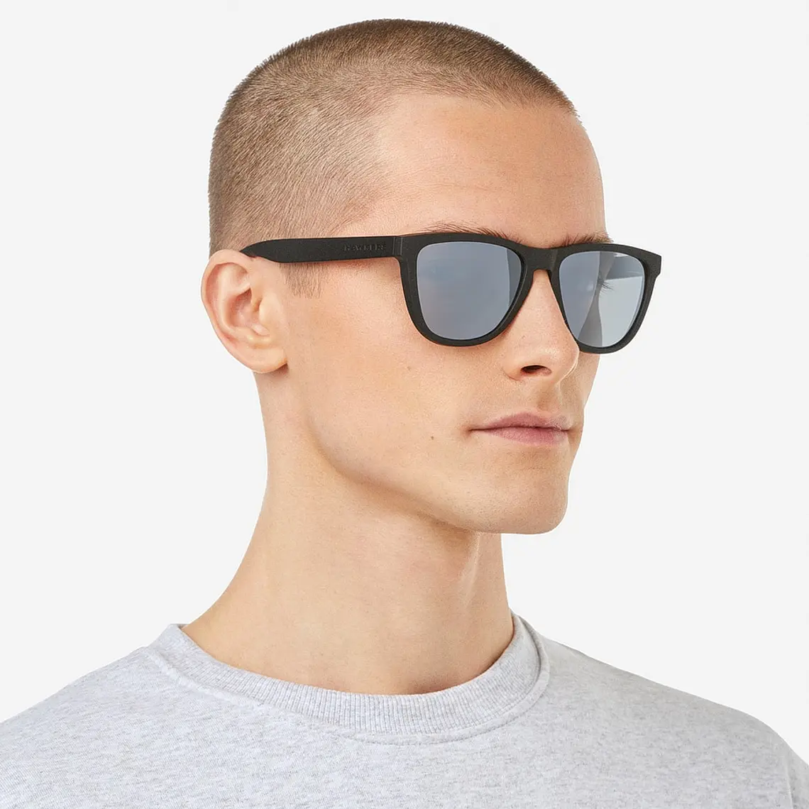 Lentes De Sol Polarizado Hawkers One Raw Black Chrome HONR21BSTP - Talla 54mm  2