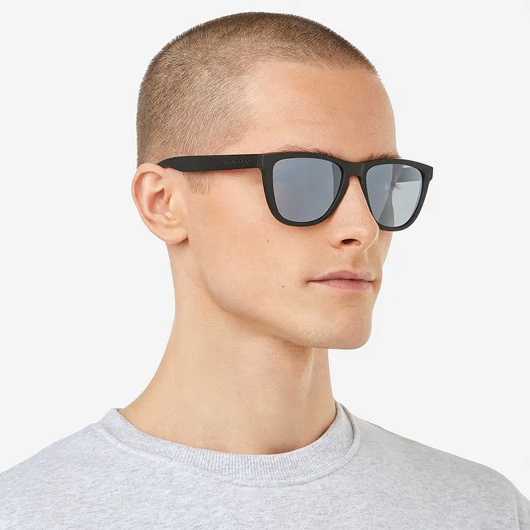 Lentes De Sol Polarizado Hawkers One Raw Black Chrome HONR21BSTP - Talla 54mm  2