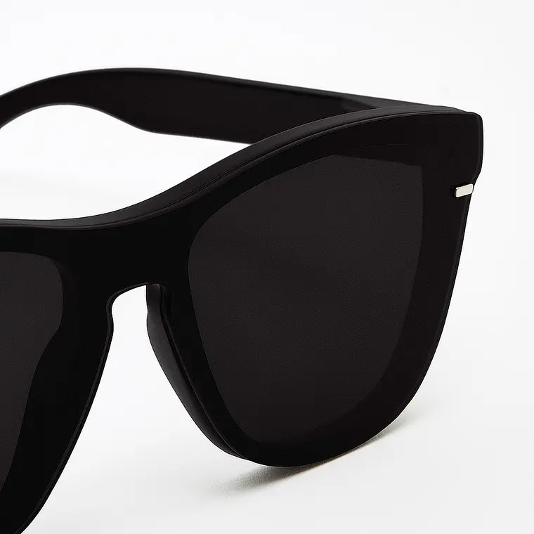 Lentes De Sol Hawkers Dark One Venm Hybrid VOTR01 - Talla 53mm 8
