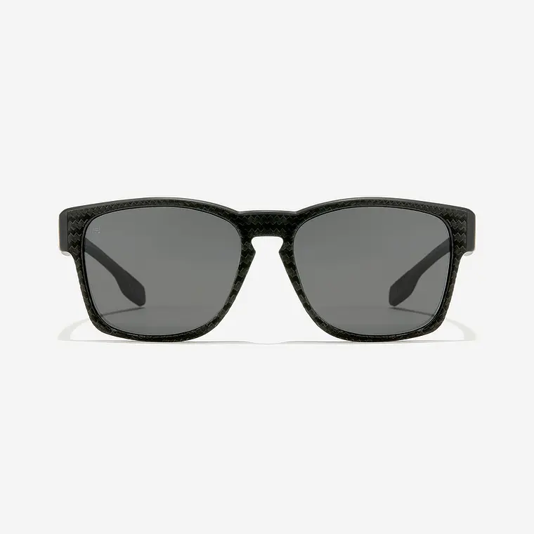 Lentes De Sol Polarizado Hawkers Core Raw Carbon Fiber Black Dark HCRA25NBTP - Talla 56mm 4