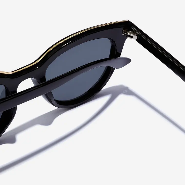 Lentes de Sol Polarizado Hawkers Bella HBEL22BGTP - Talla 49mm 9