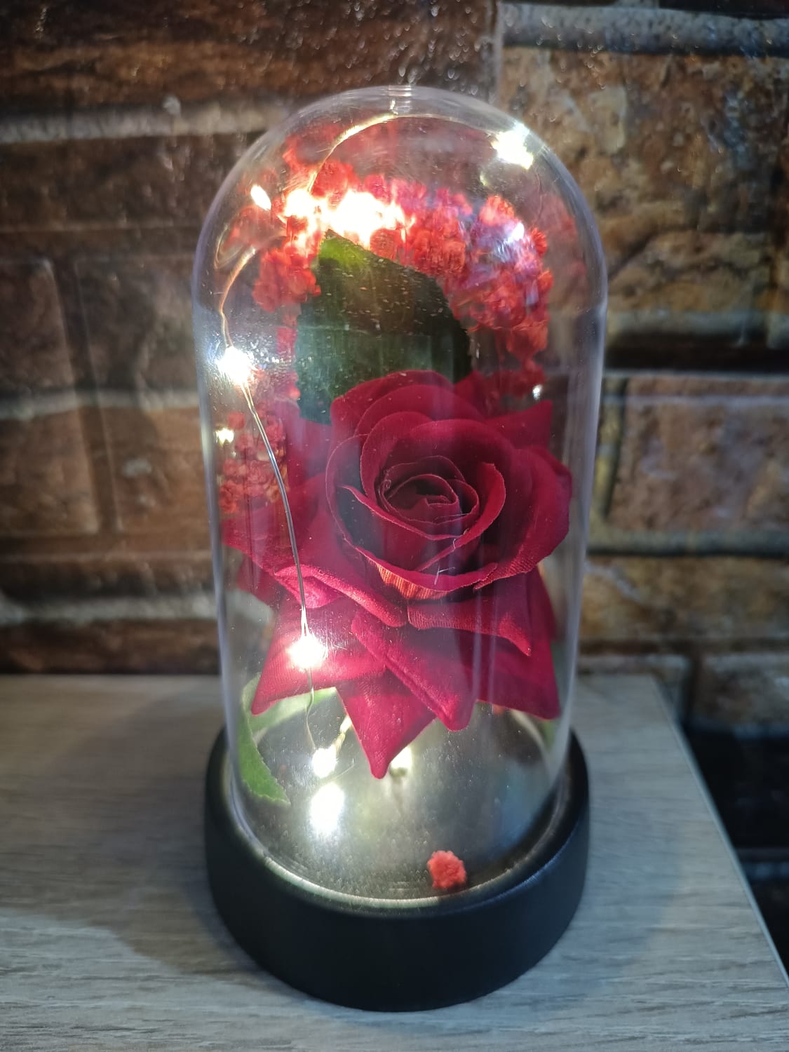 Rosa Eterna En Cúpula De Cristal Color Rojo