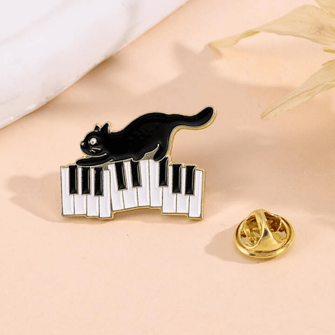 Pin Gato y Piano 