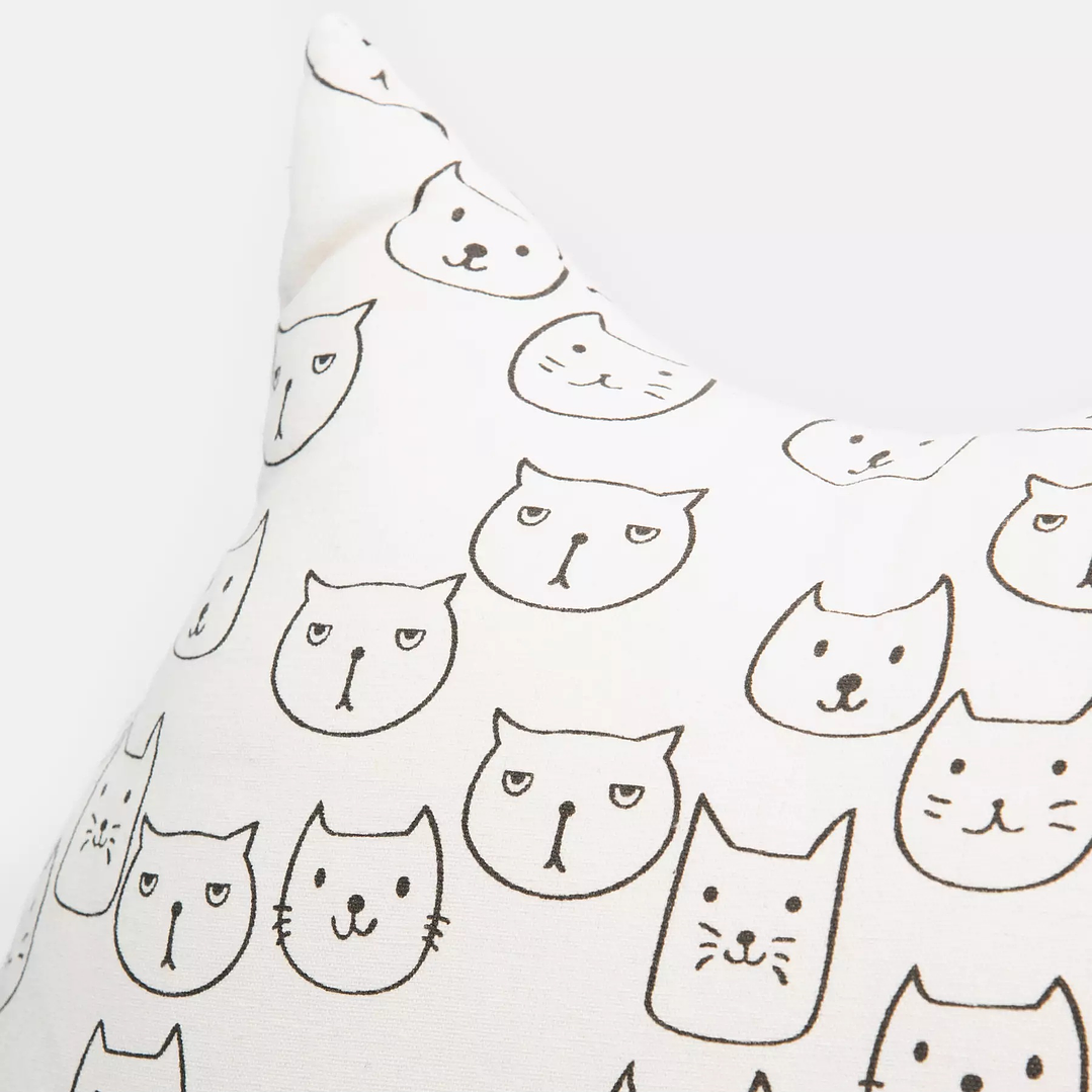 Cojín Caritas de Gatos 3