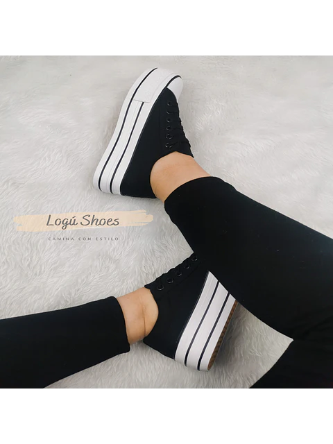 Zapatilla Mujer Lía black