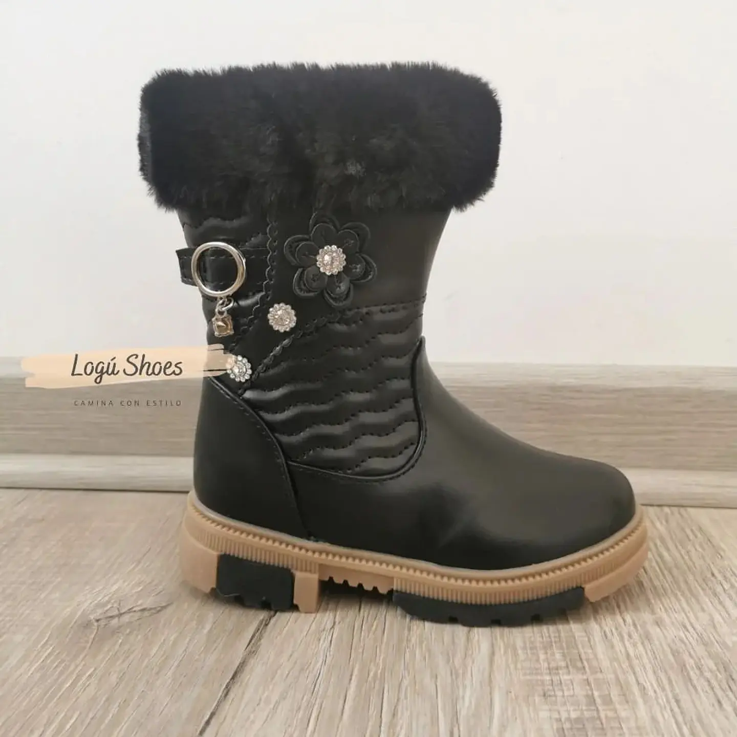 Bota Niña Ámbar Negra  4