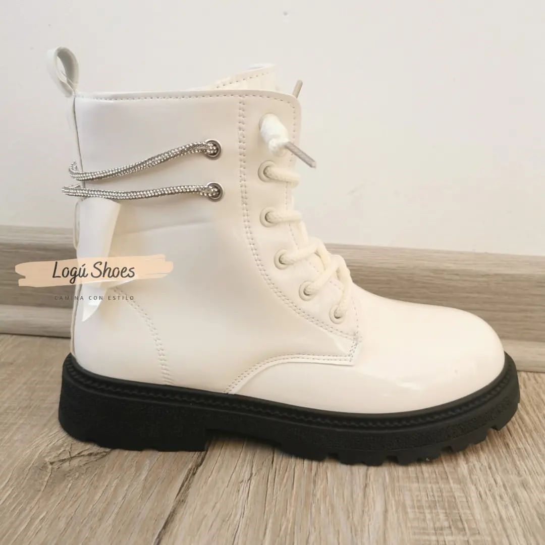 Bota Niña Isidora Blanca