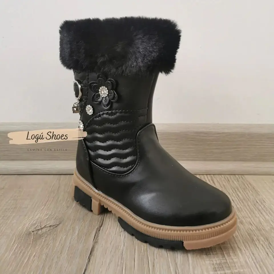 Bota Niña Ámbar Negra  5