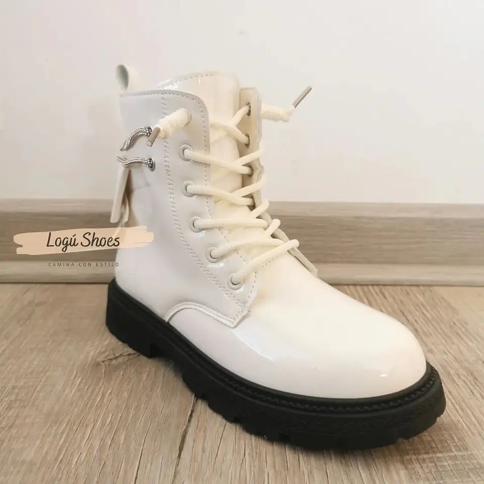 Bota Niña Isidora Blanca  2
