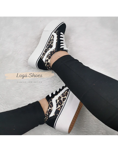 Zapatilla Mujer Isa Leopard
