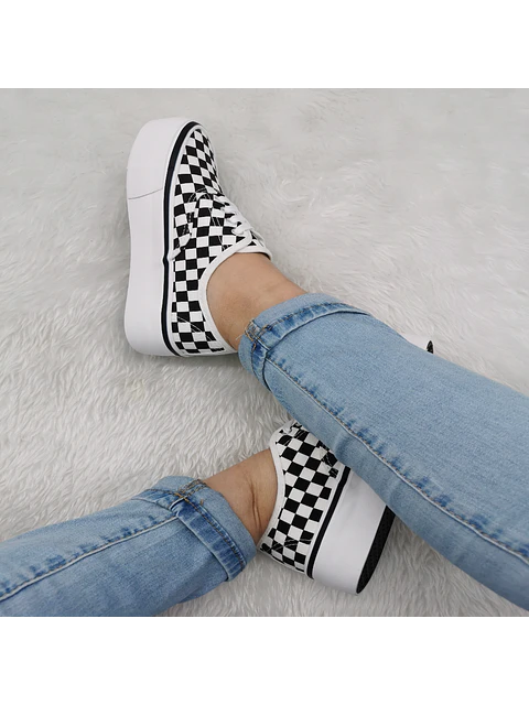 Zapatilla Mujer Pao cuadrille 