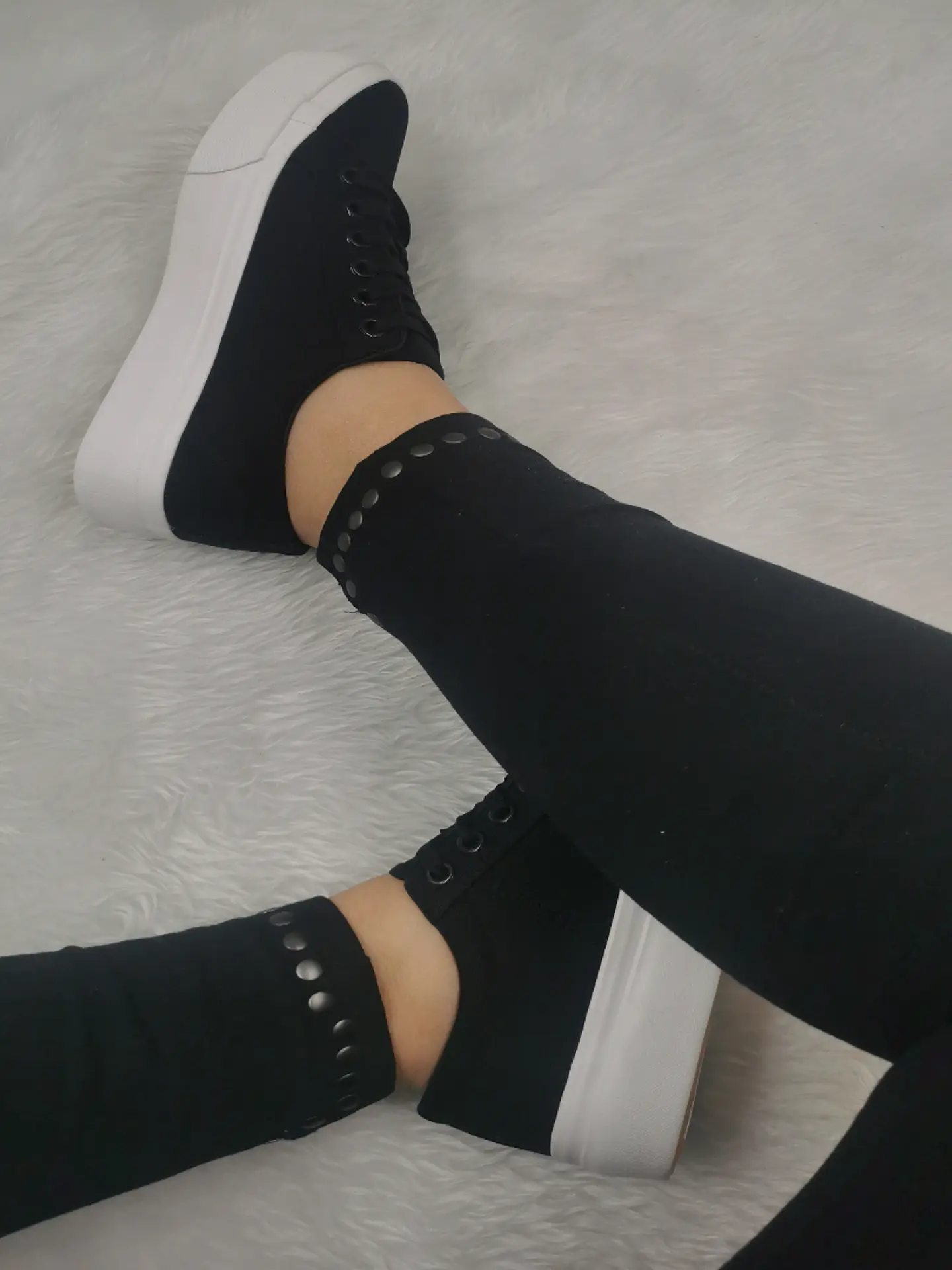Zapatilla Mujer Dana negra 2