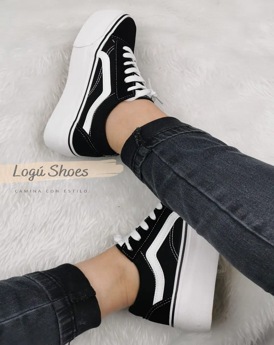 Zapatilla Mujer Isa negra  2