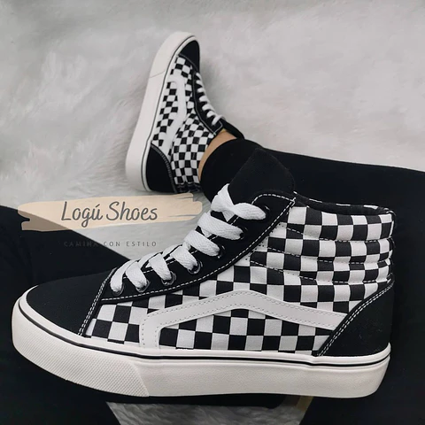 Zapatilla Mujer Mary cuadrille