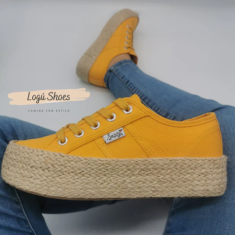 Zapatilla de Mujer Pia Amarilla