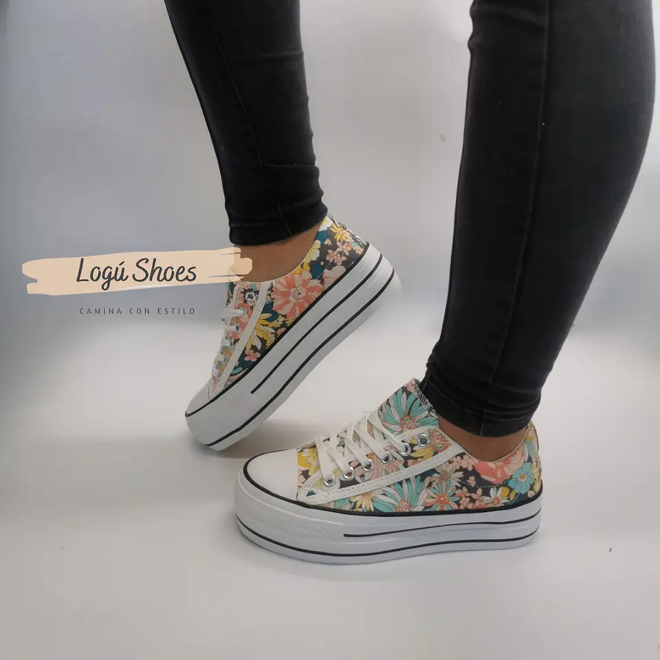 Zapatilla de Mujer Lía Flor 2