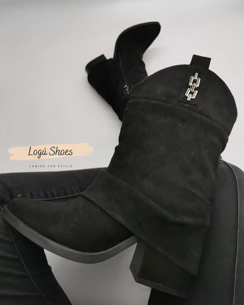 Bota mujer Ale Negra 1