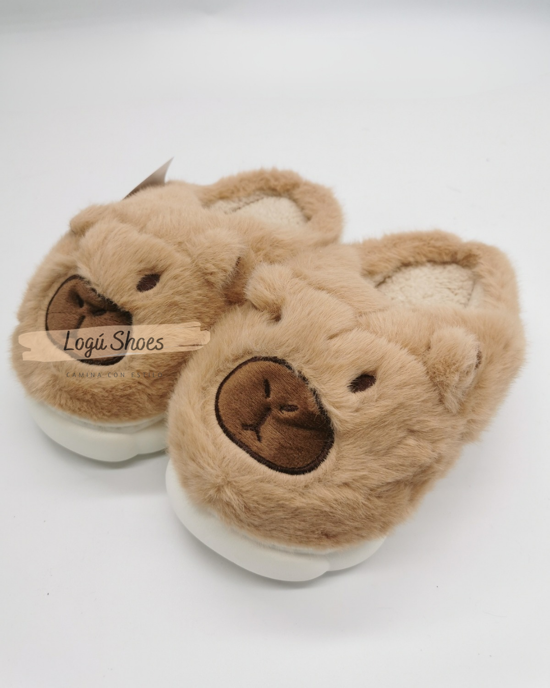 Pantufla capibara café