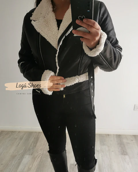 Chaqueta de mujer Aviadora Eco cuero Negra con Blanco