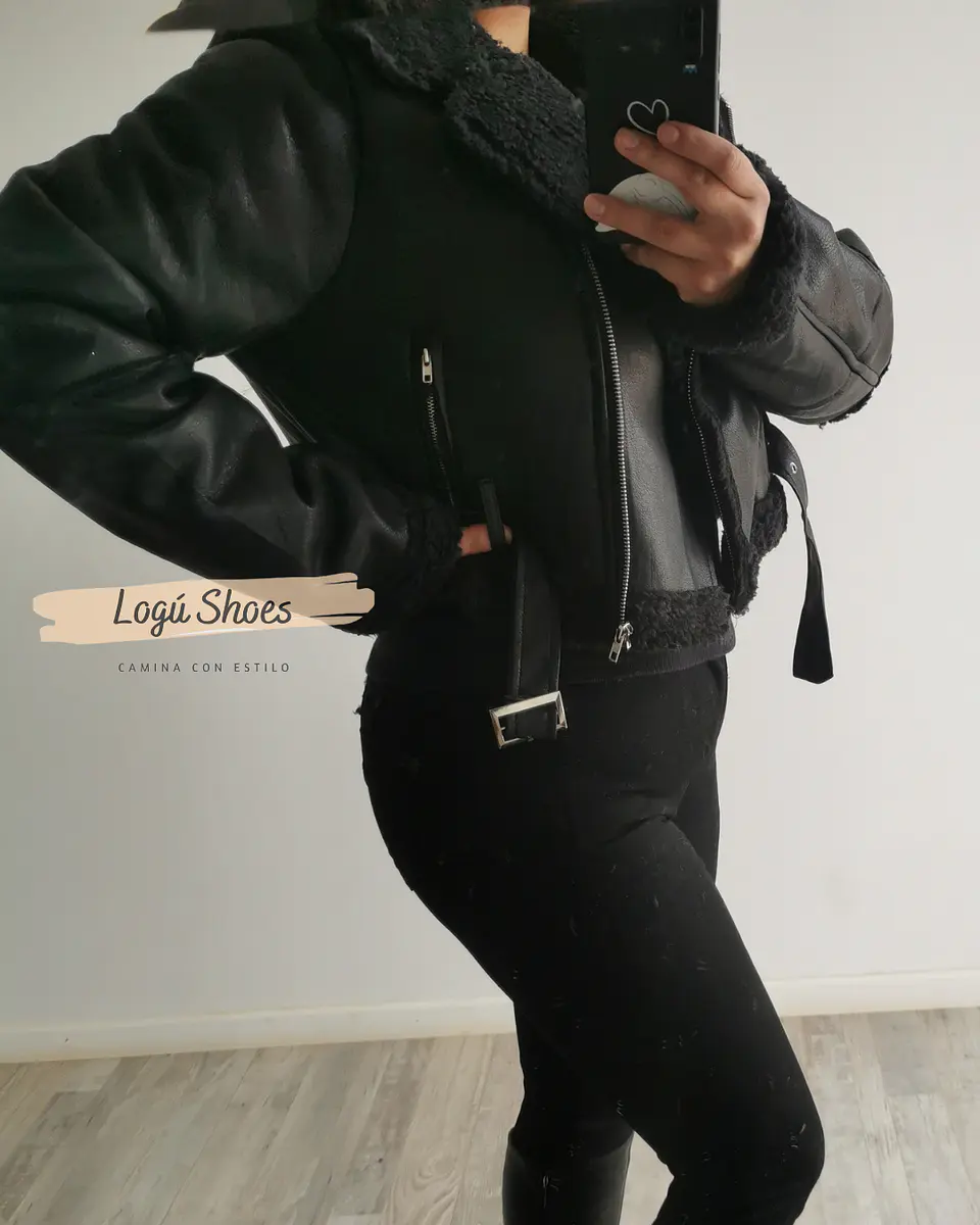 Chaqueta de mujer Aviadora Eco cuero Negra 2