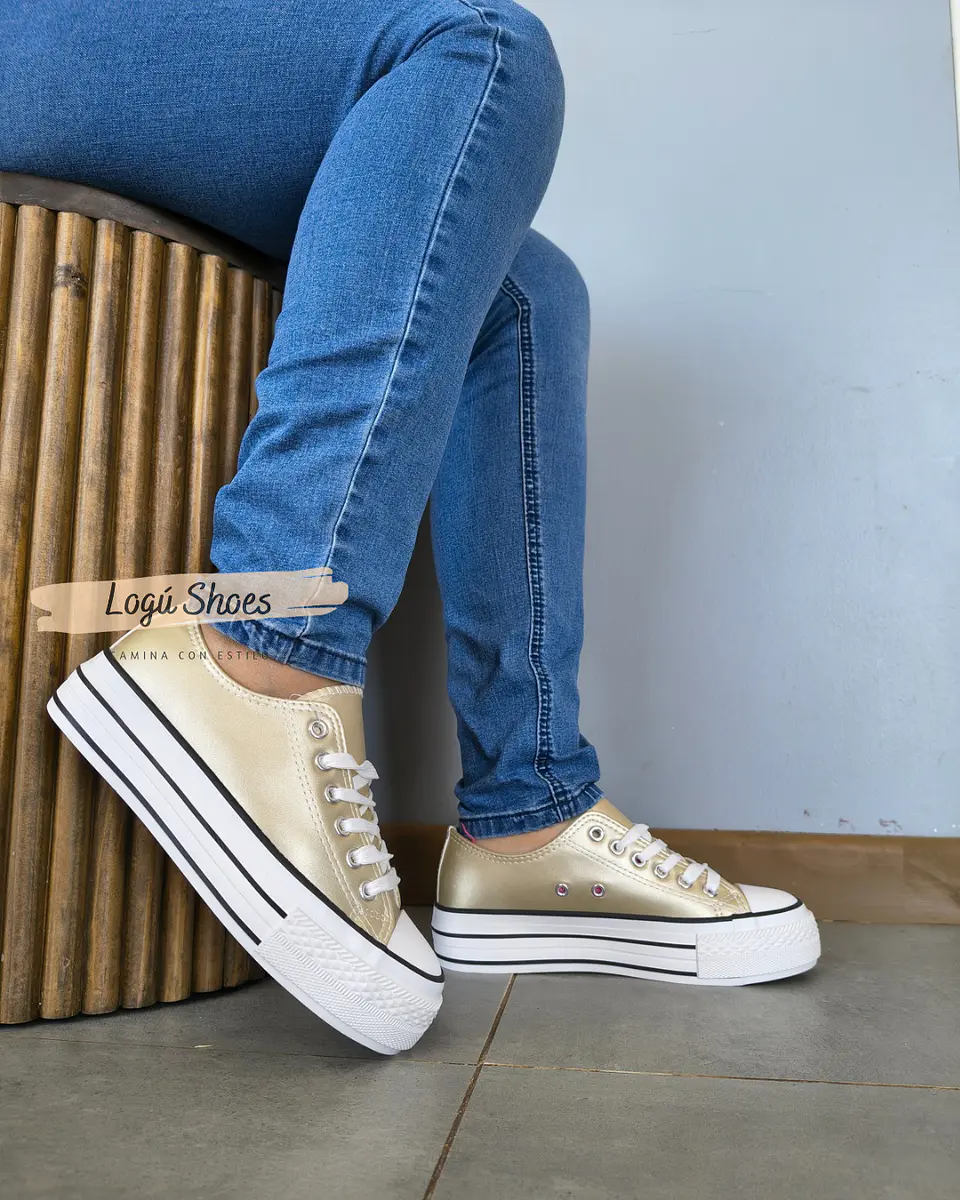 Zapatilla Lía Dorada 4