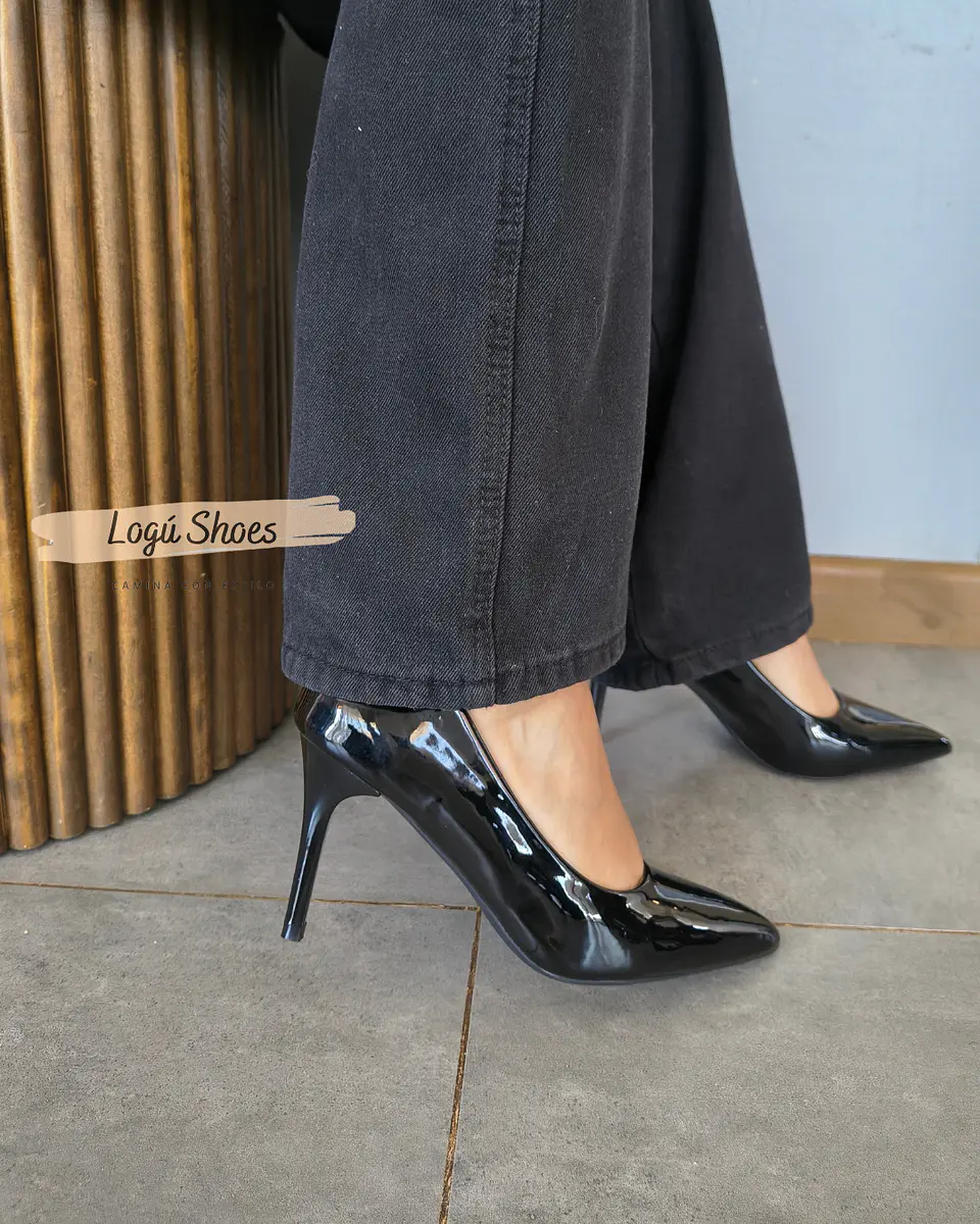 Stiletto Negro Charol 4
