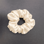Scrunchies de Satín Mediano