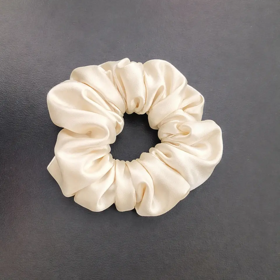 Scrunchies de Satín Mediano Colores 2