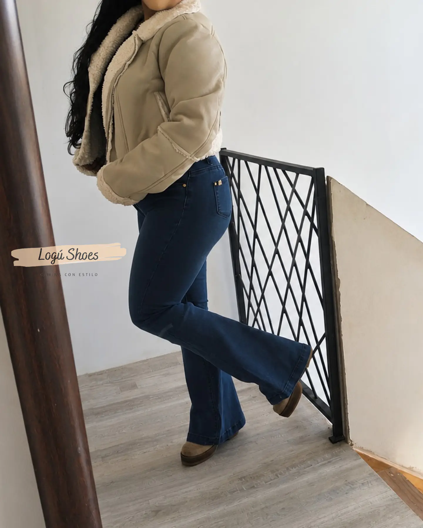 Jeans Flare Azul Clásico 6