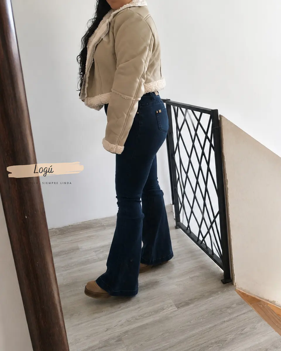 Jeans Flare Azul Clásico 7