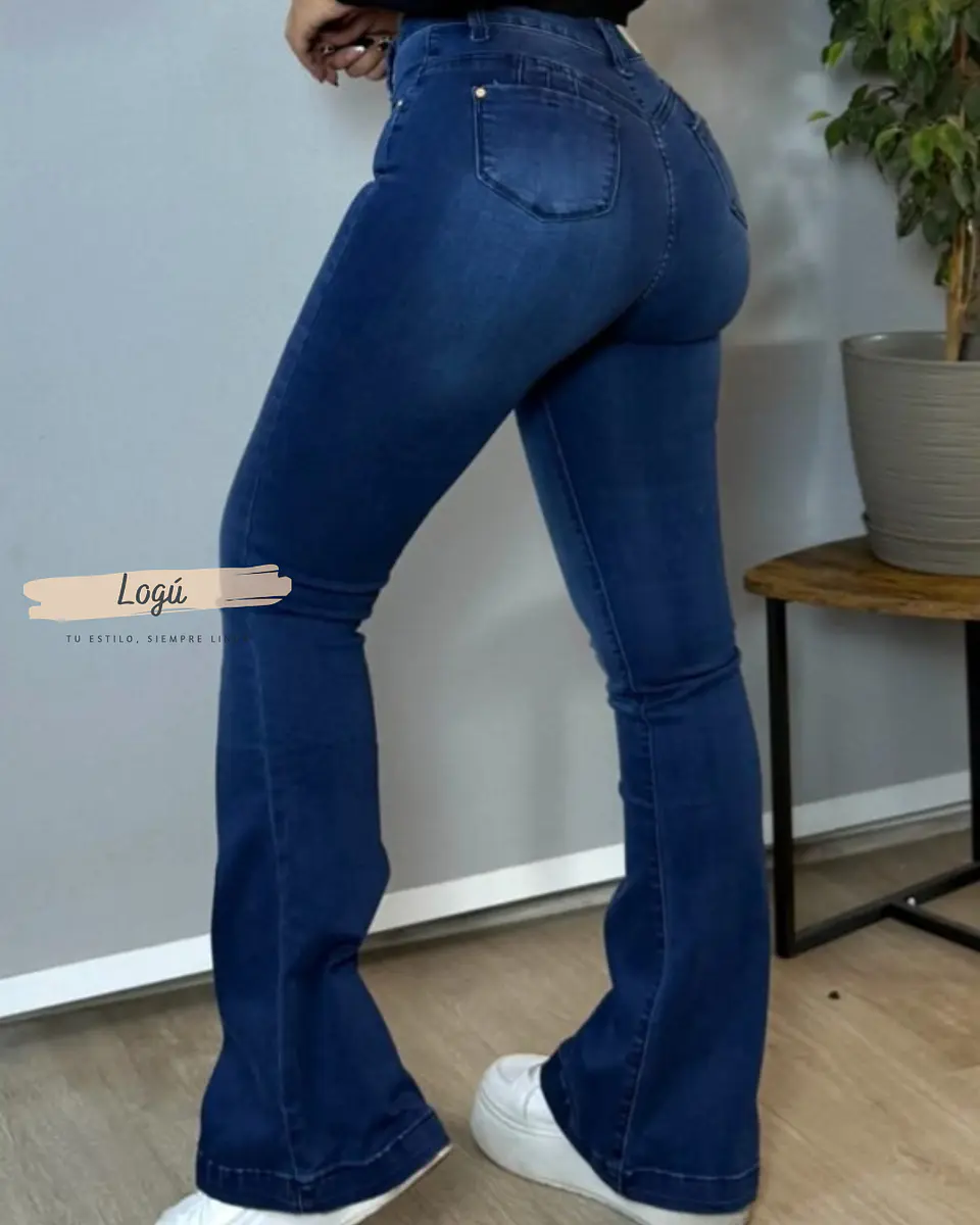 Jeans Flare Azul Clásico 8