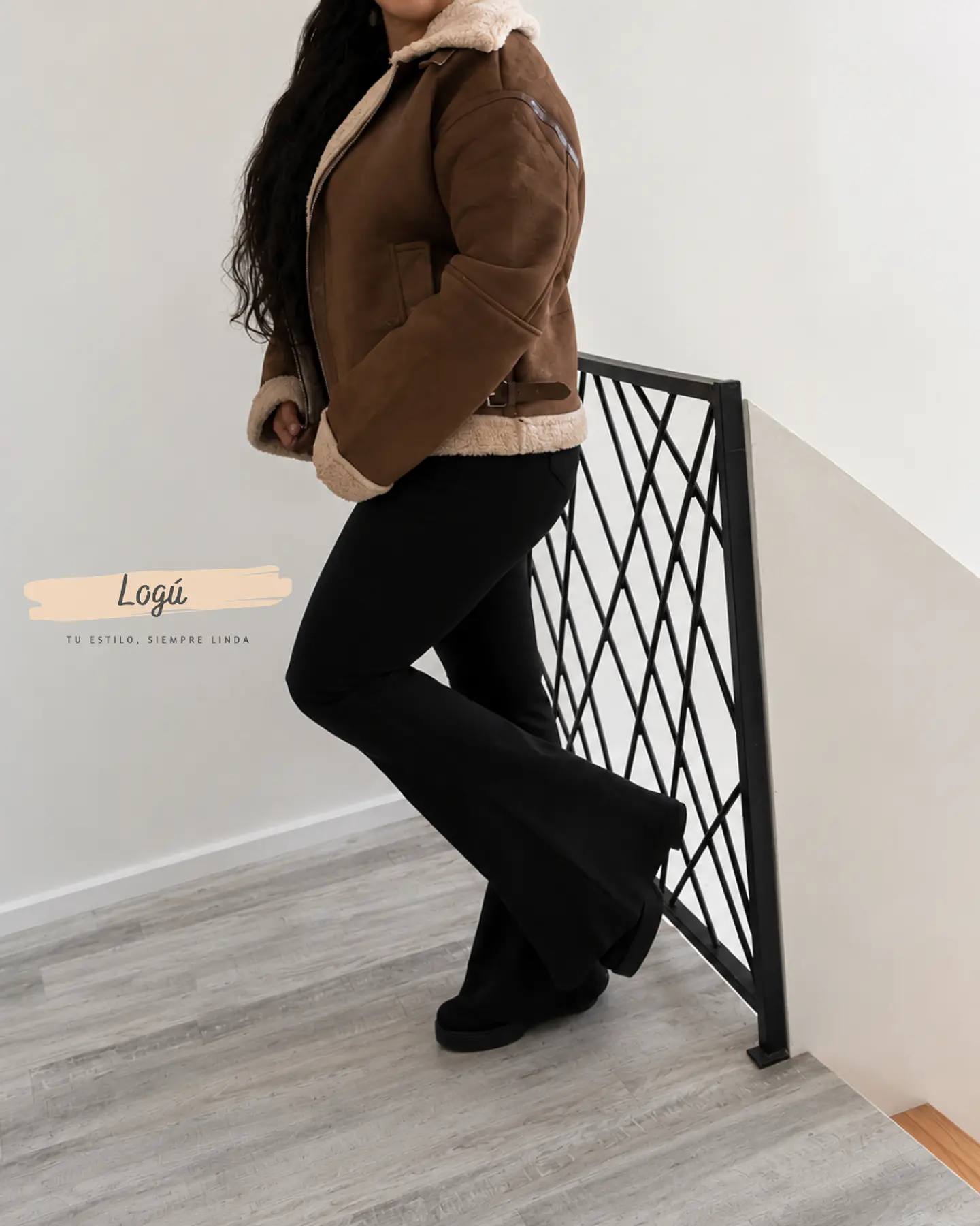 Jeans Flare Negro con Faja 4