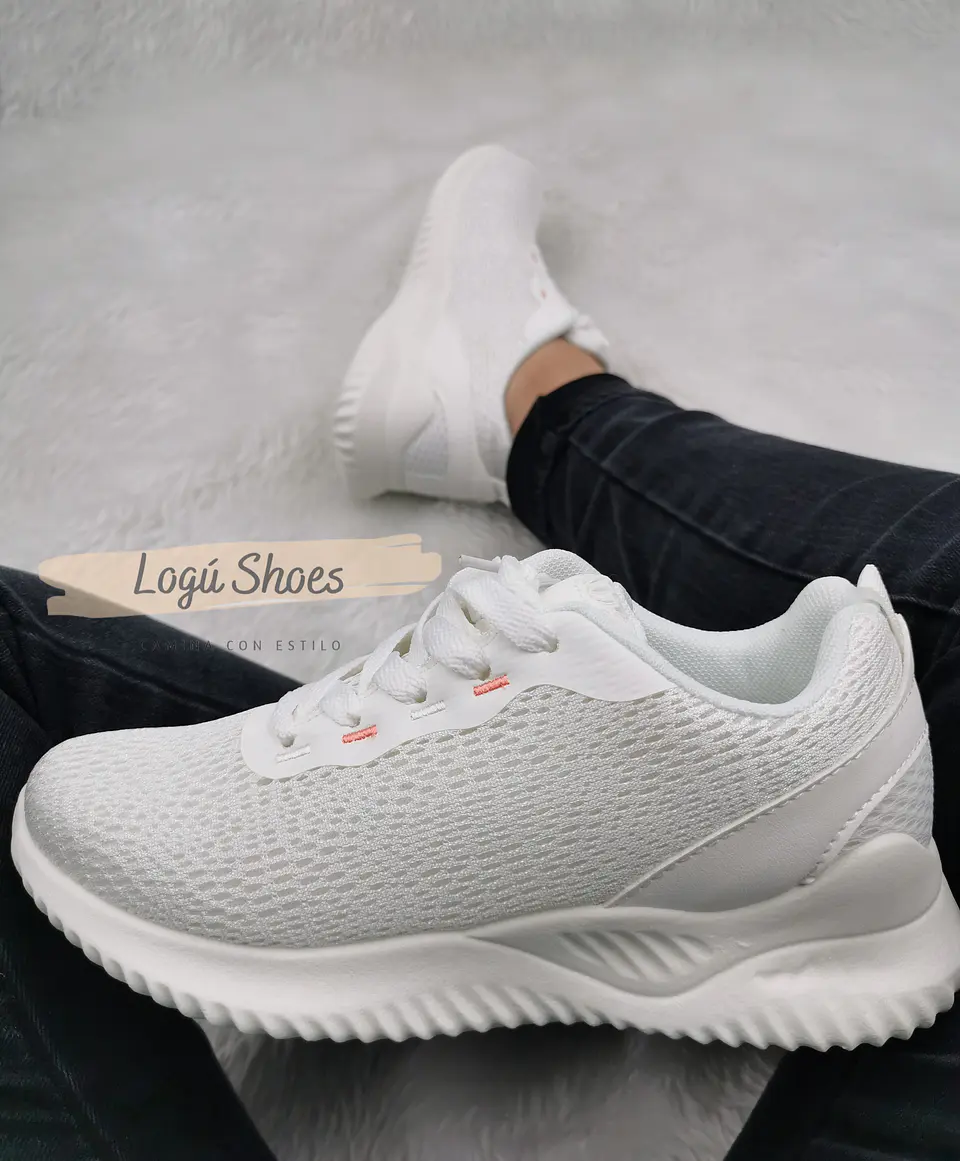 Zapatilla deportiva blanca 1