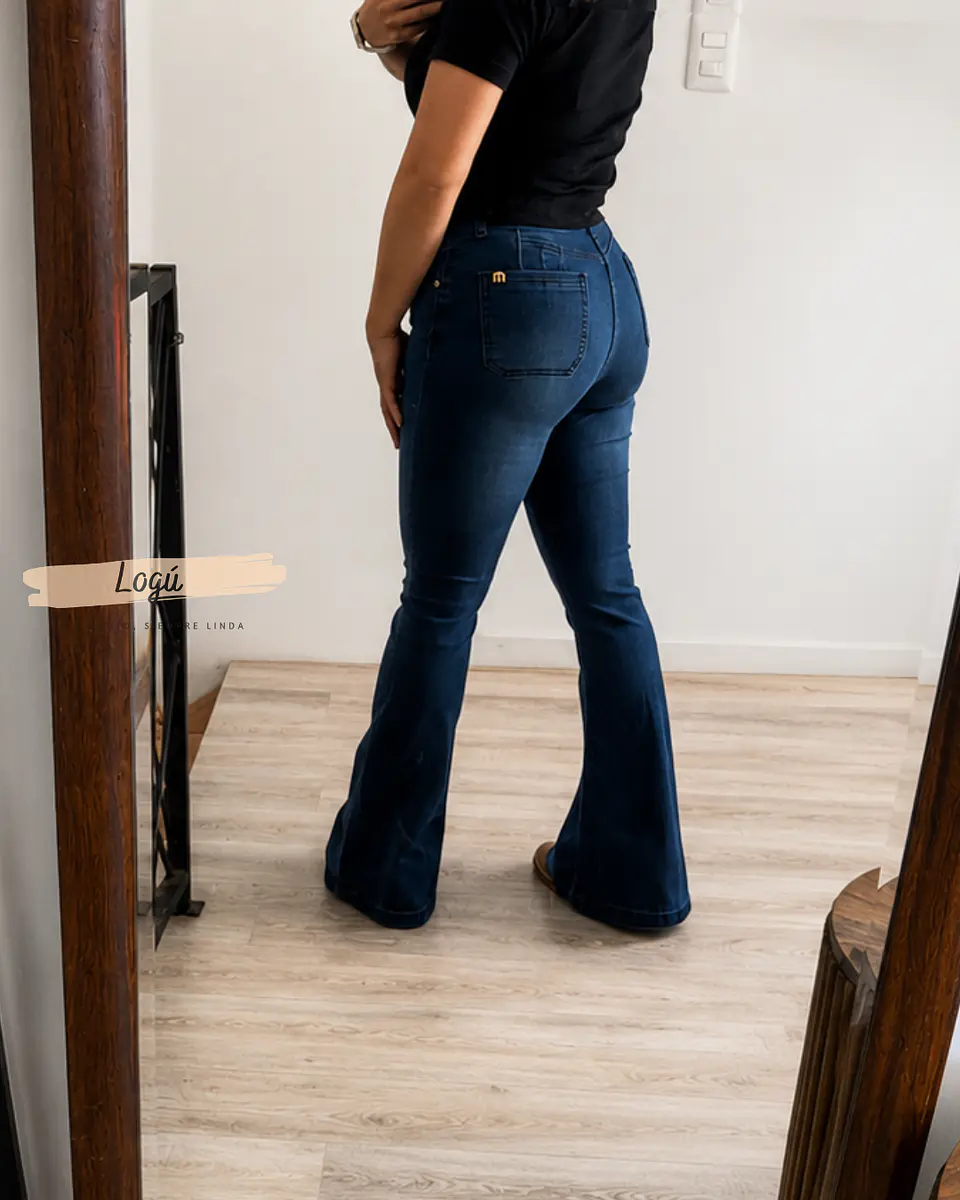 Jeans Flare Azul Costura 4