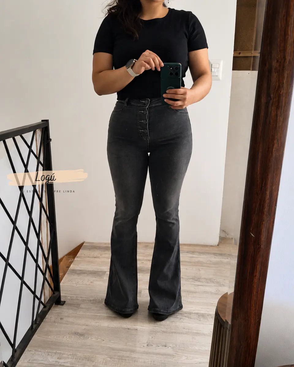 Jeans Flare Gris Botones 2