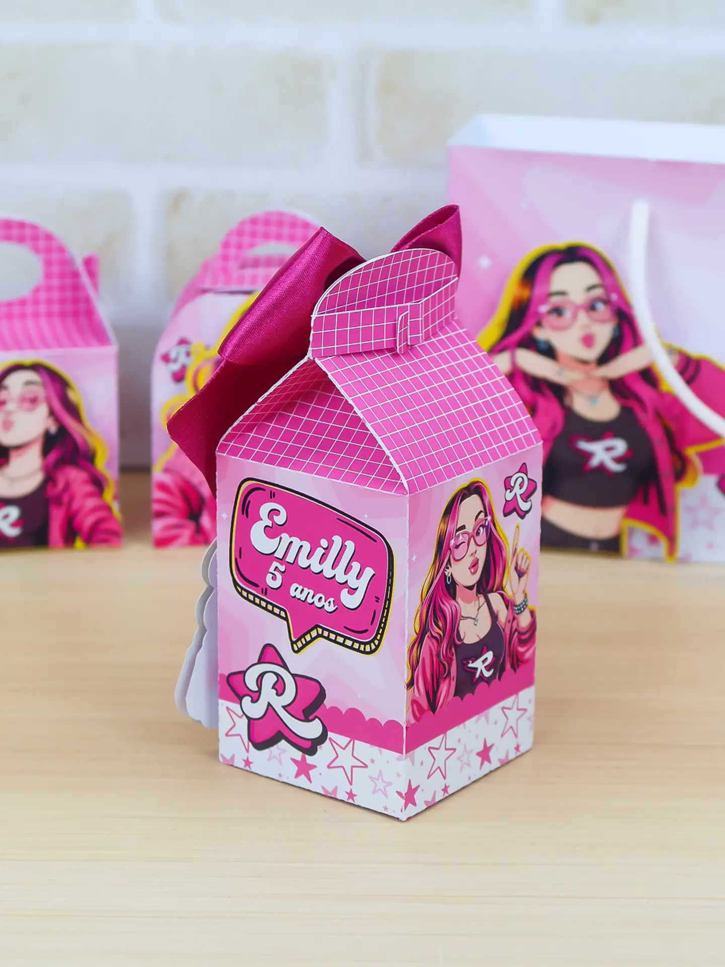 Arquivo Emilly Vick 4