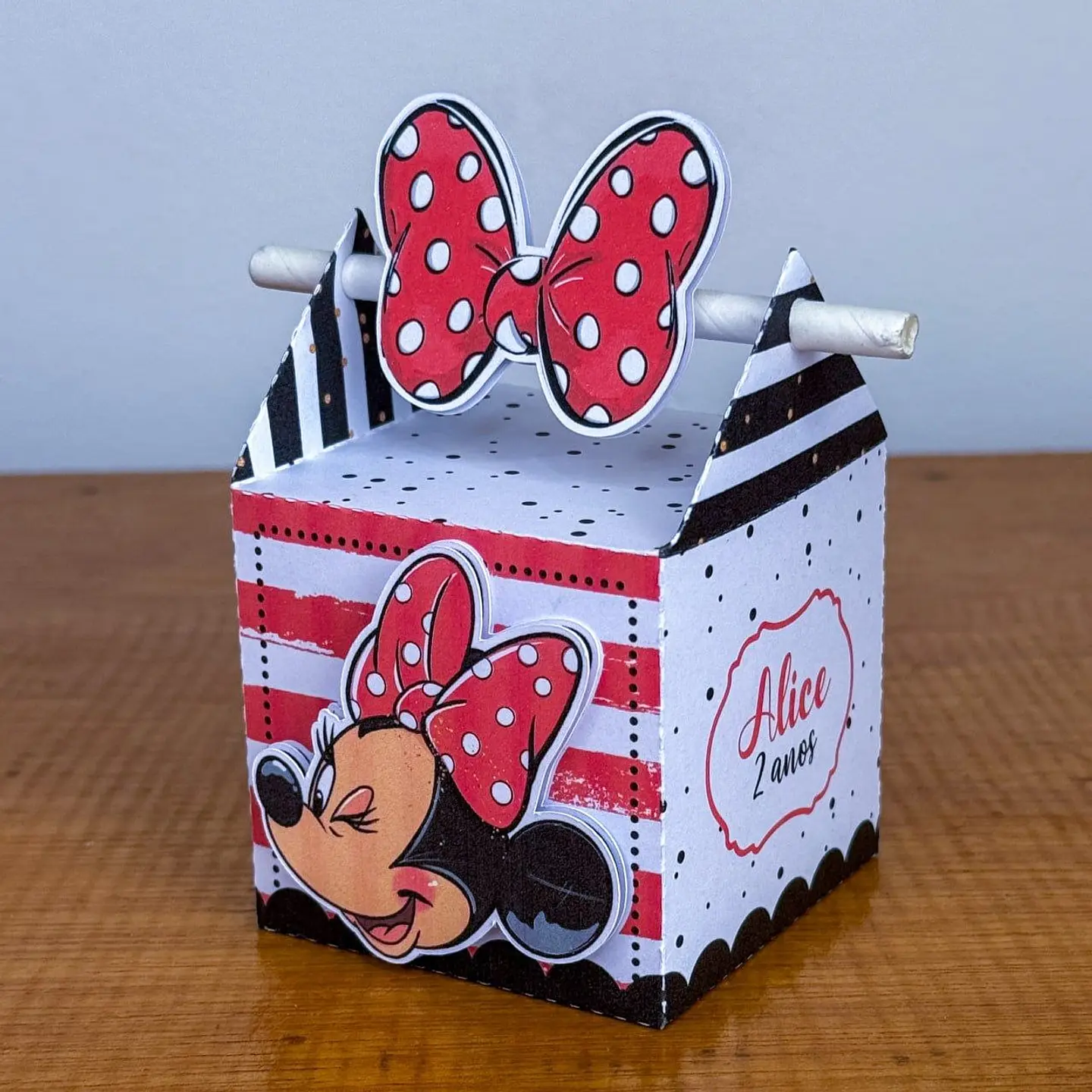 Arquivo Minnie Vermelha Listras Clássicas - Pdf e Studio 11