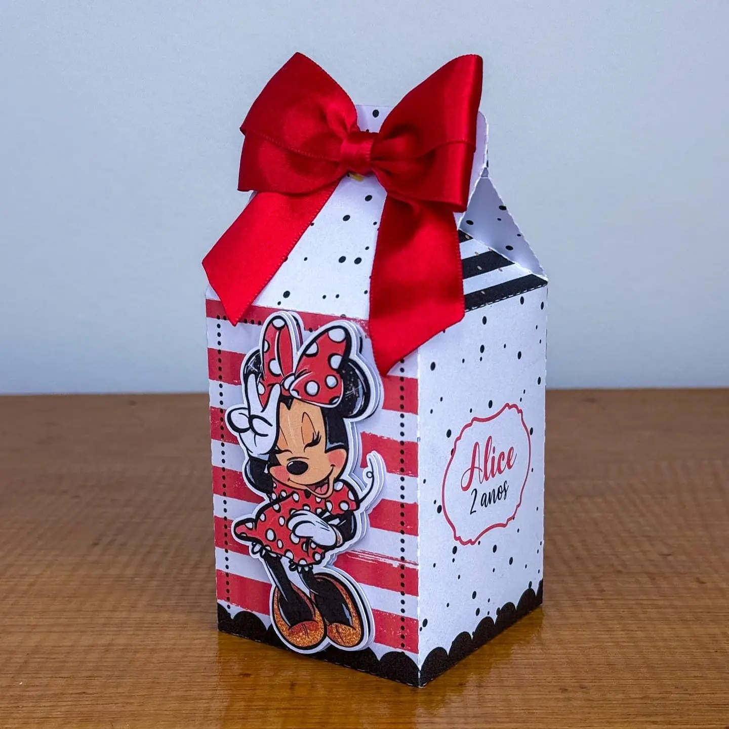 Arquivo Minnie Vermelha Listras Clássicas - Pdf e Studio 16