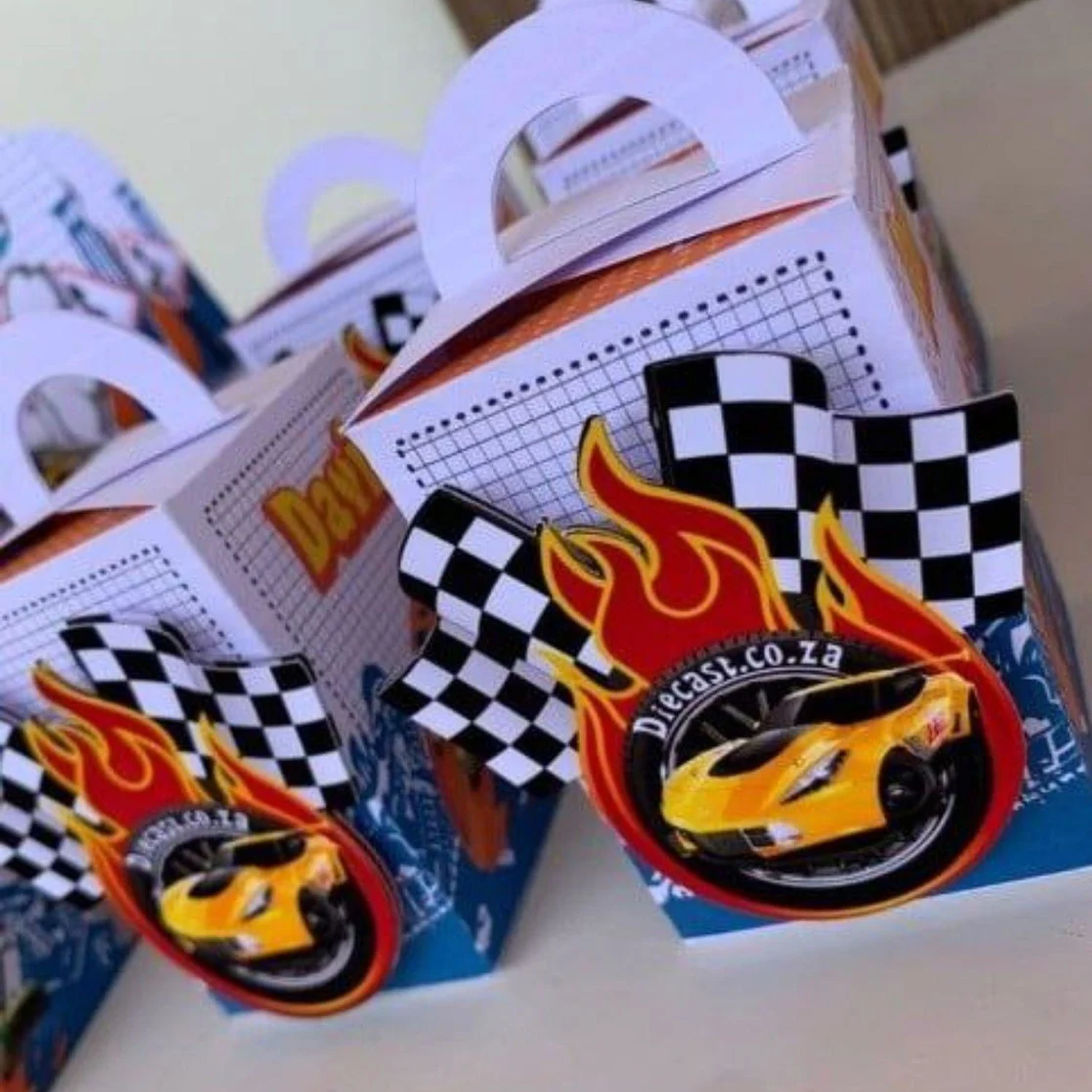 Arquivo Hot Wheels Clean - PDF E STUDIO 2