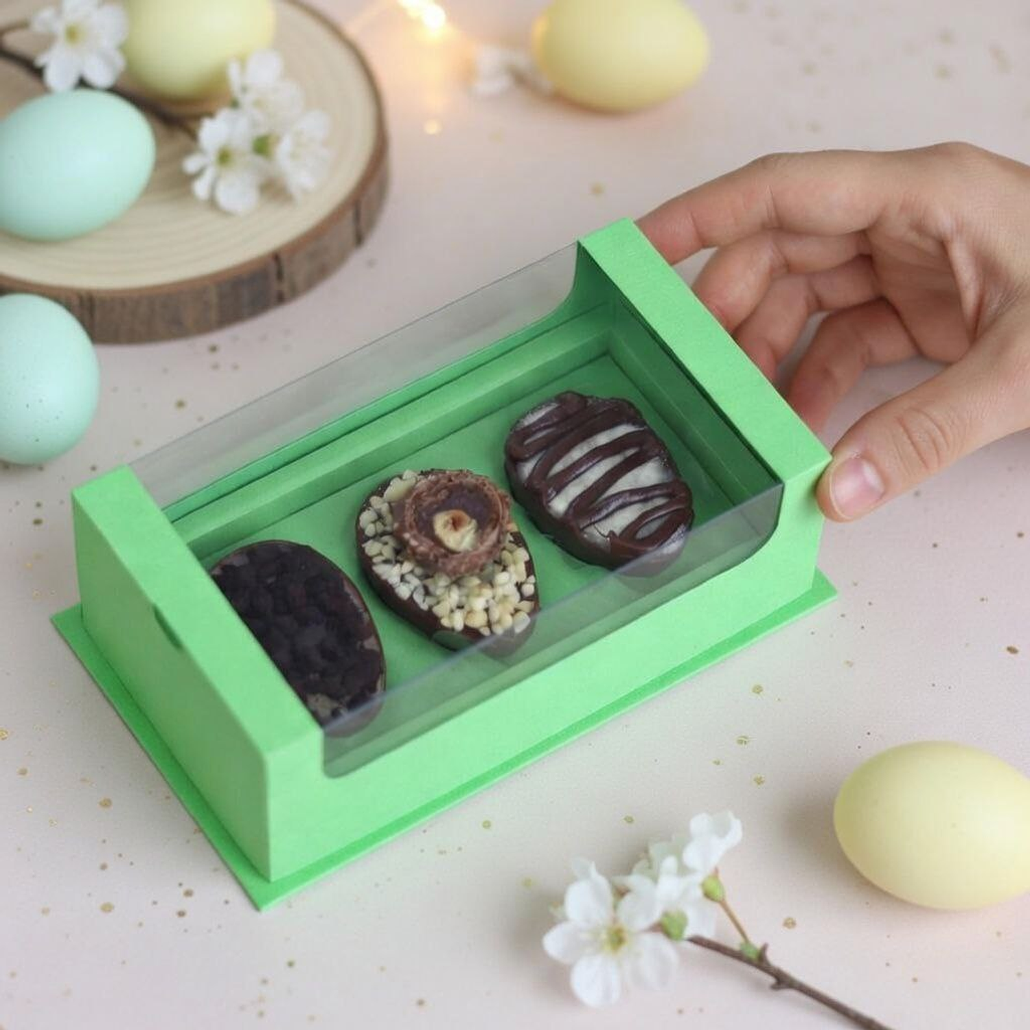 Arquivo Caixa 3 Ovos 50g Cartonada - Nilmara Quintela