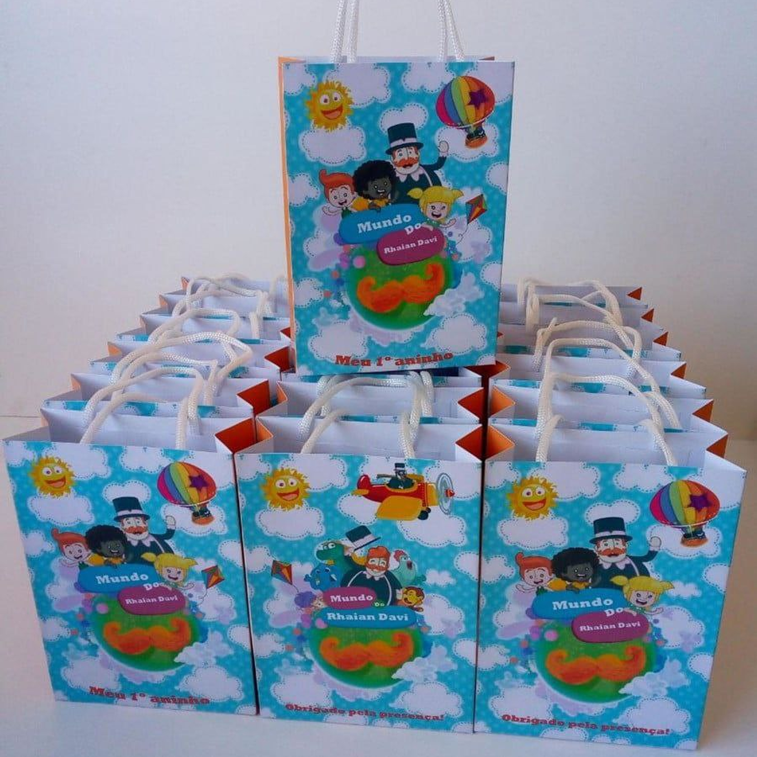 Arquivo Sacolinha Mundo Bita - pdf e Studio 2