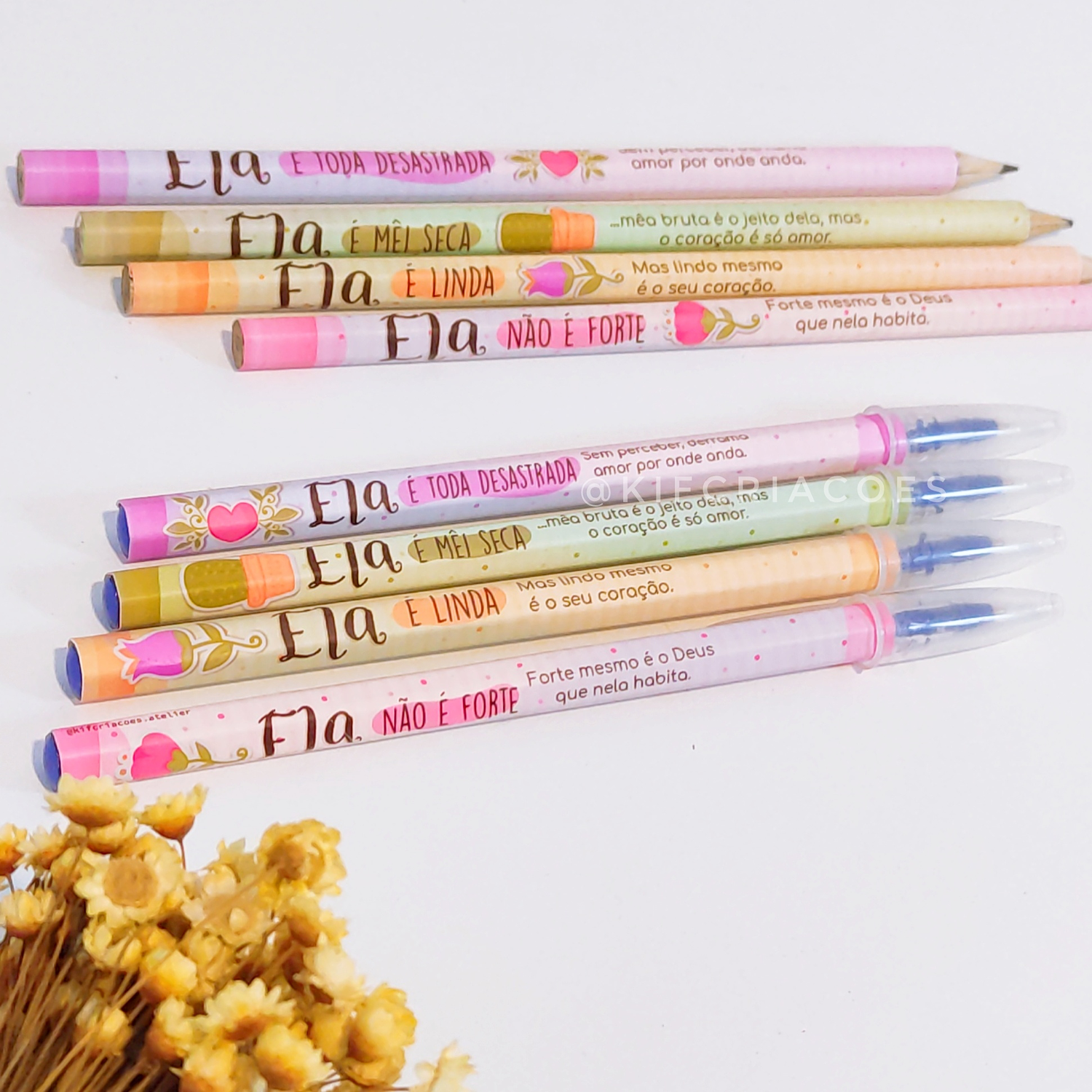 Arquivo Rótulo Caneta e Lápis Ela É - Kifcriações 