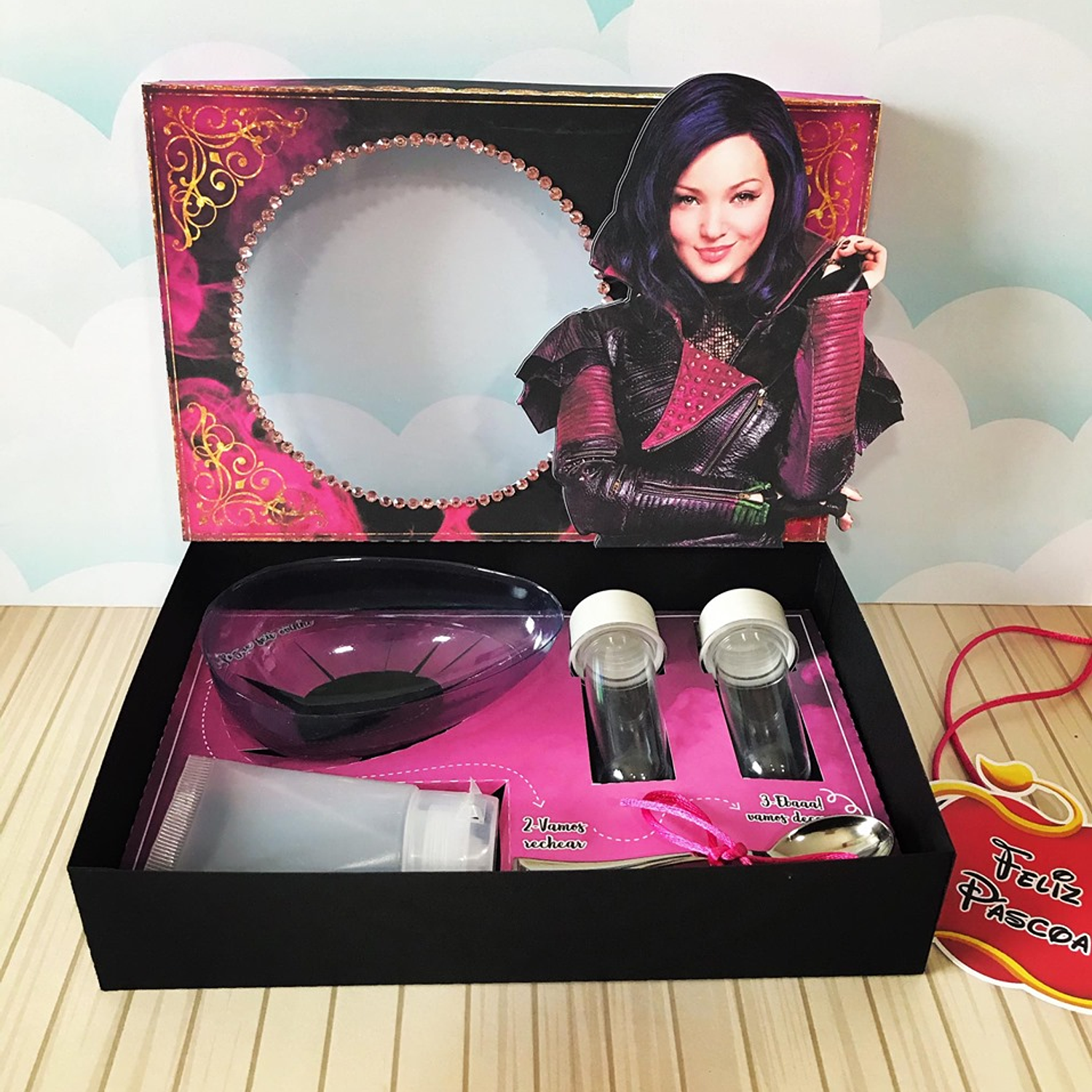 Arquivo Caixa Mini Confeiteiro Descendentes - Lina Criativa    1