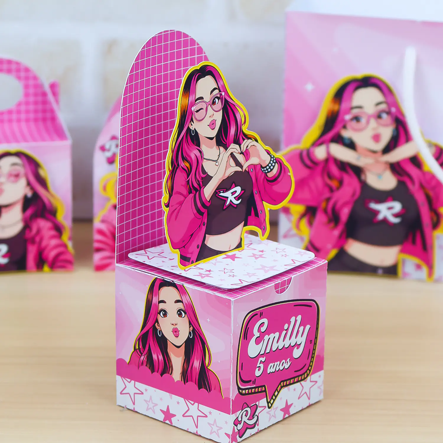 Arquivo Emilly Vick 12