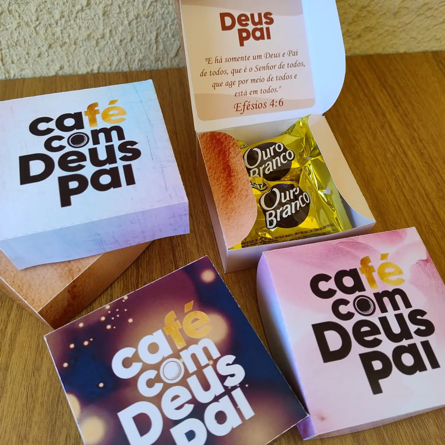 Arquivo Caixas Coleção Deus Pai 2