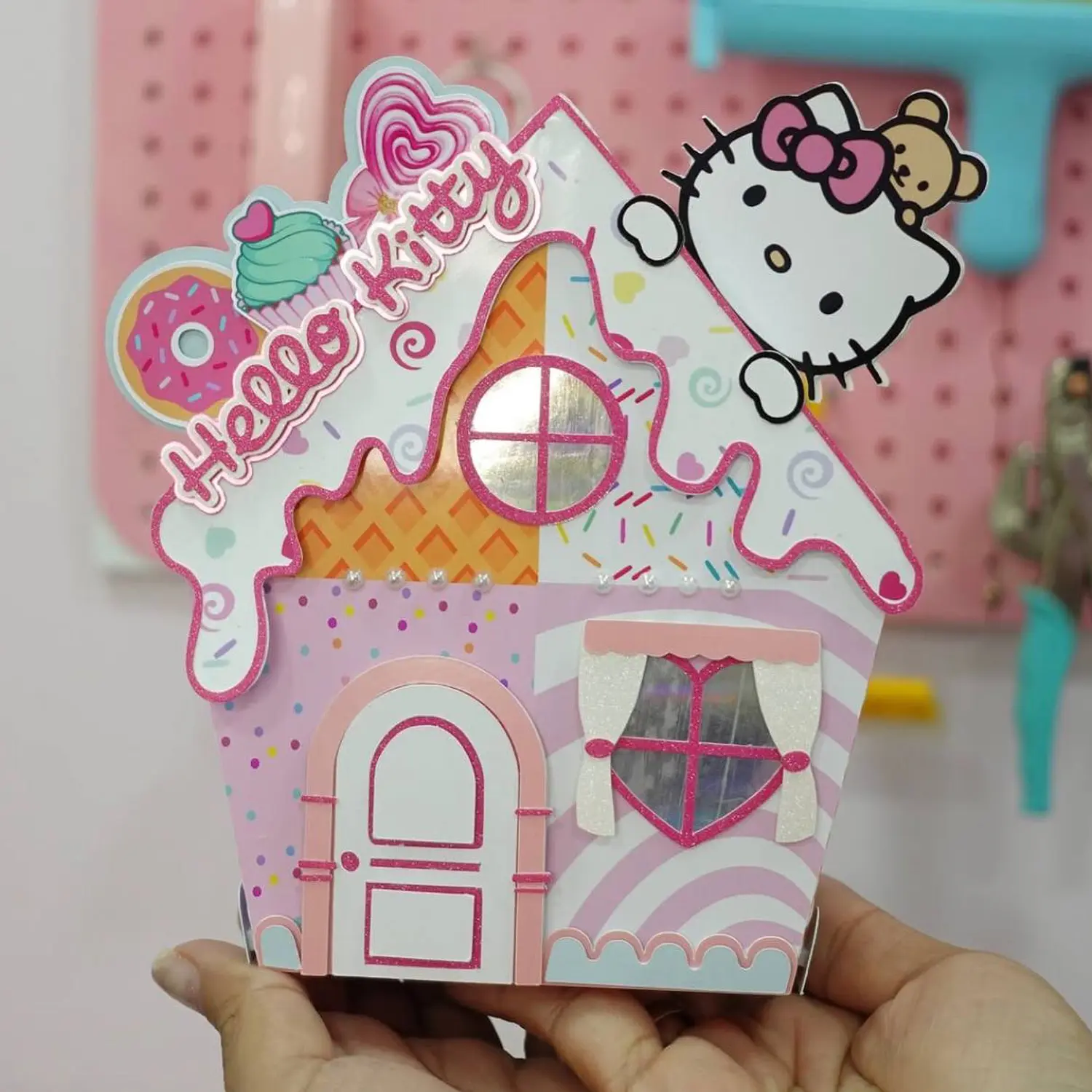 Arquivo Caixa Casinha Hello Kitty - Pdf e Studio 3